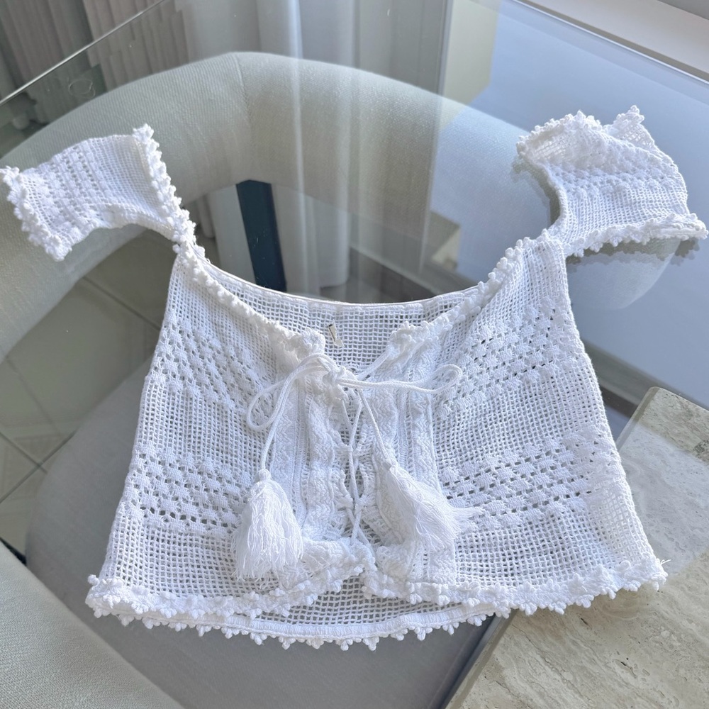 Lace up White crochet top with tassels white